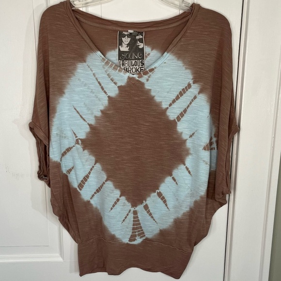 Young Fabulous & Broke Tops - Young Fabulous & Broke Sz S Mocha Light Blue Tie Dye Dolman Oversized Boho Top